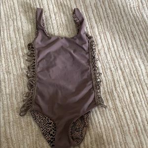Acacia Honey One Piece Size L (4-6)